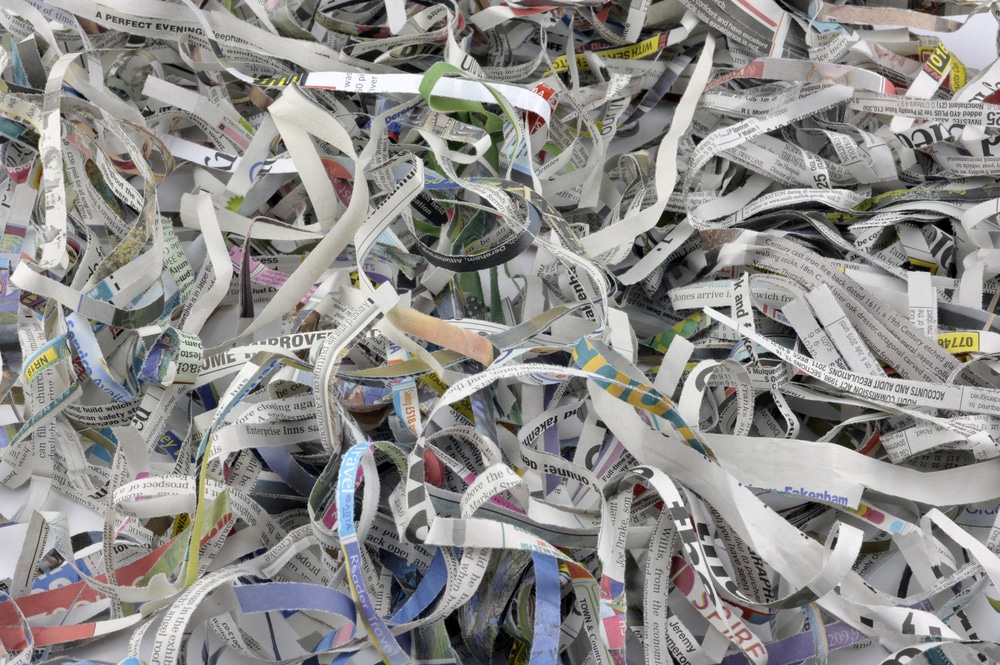 how to shred newspaper for compost