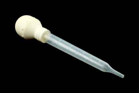 Turkey Baster to Drain Water