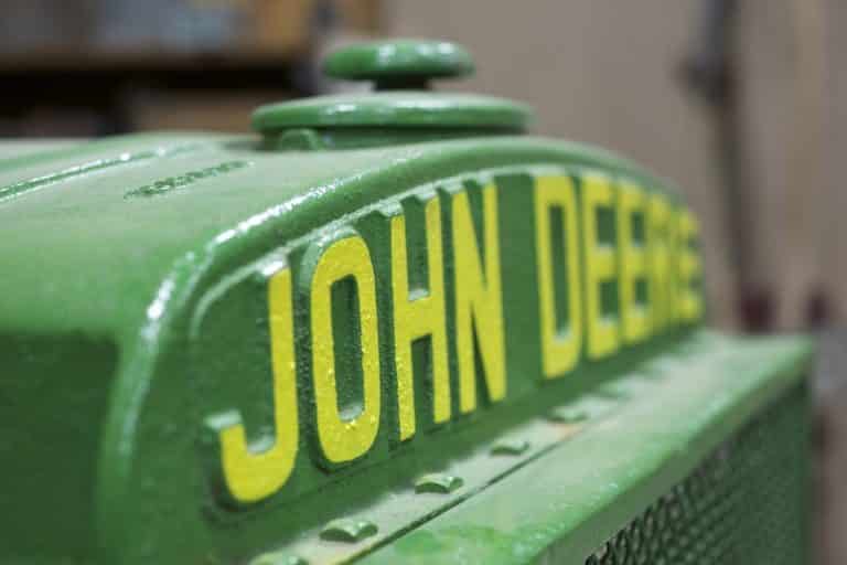 Who Makes John Deere Oil? (Answered) Farmer Grows