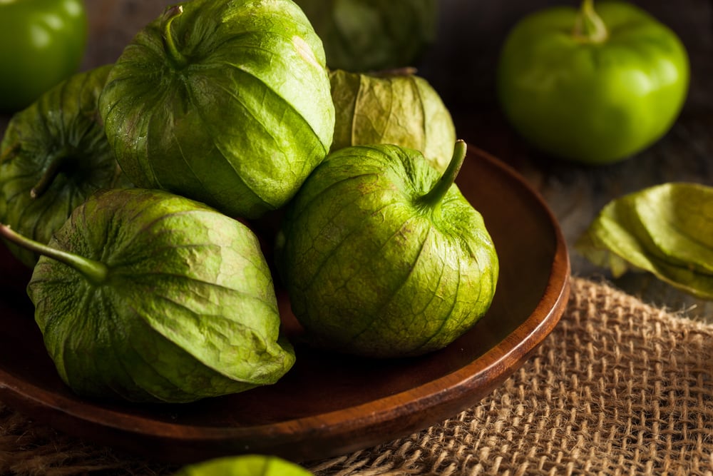 Do Tomatillos Need Cages
