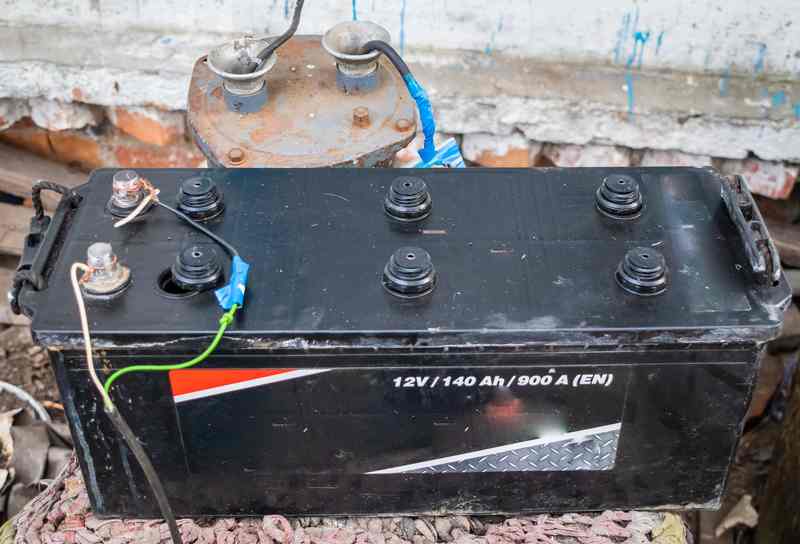 new holland skid steer battery