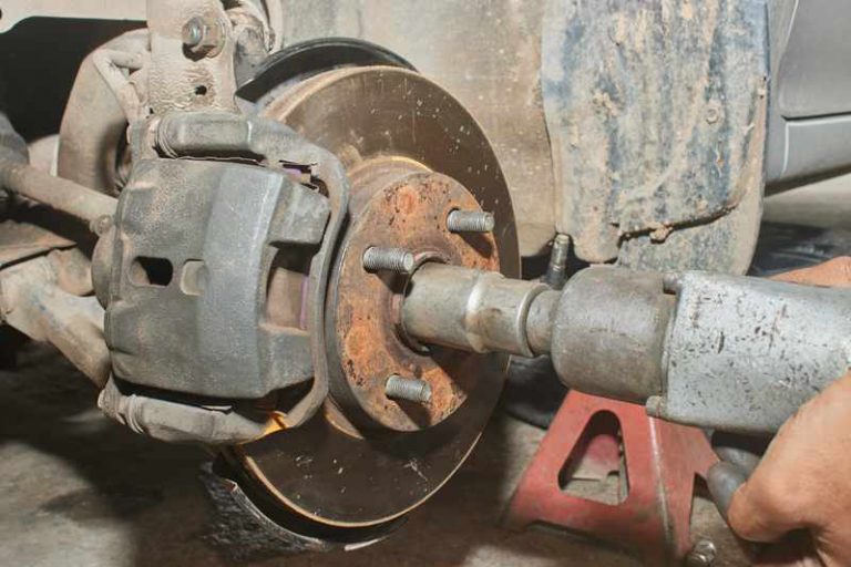 5 Most Common Kubota GR2110 Problems Farmer Grows